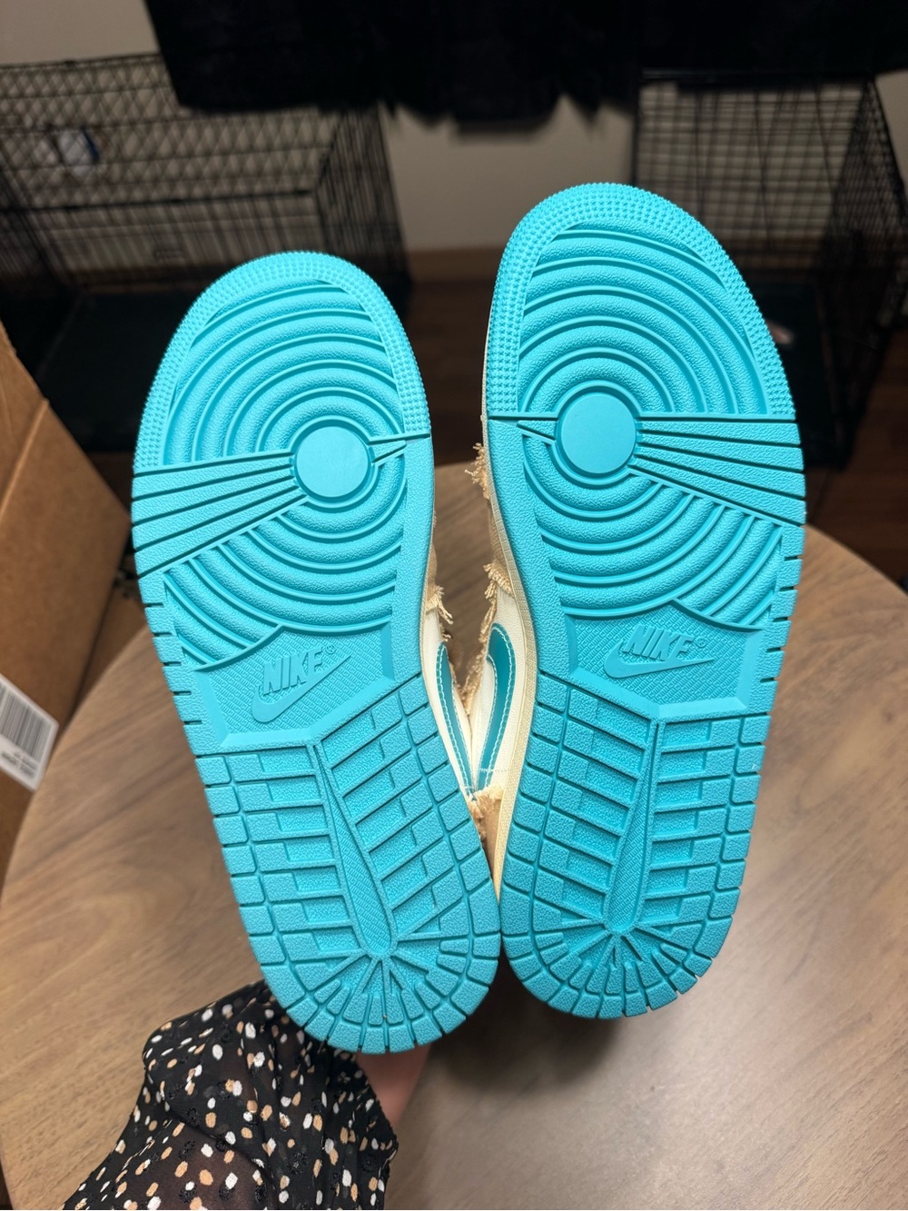 Nike Sneakers - Picture 3 of 3